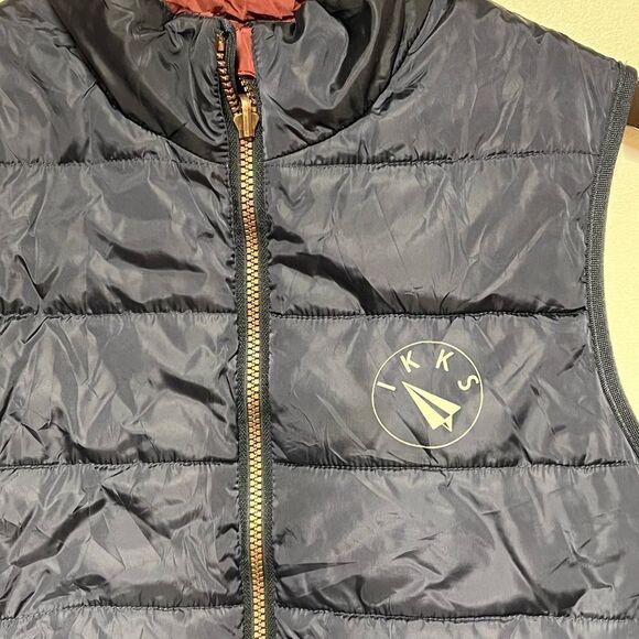 Ikks Reversible Puffer Quilted Vest Burgandy/Navy Boys 14 - Picture 9 of 9